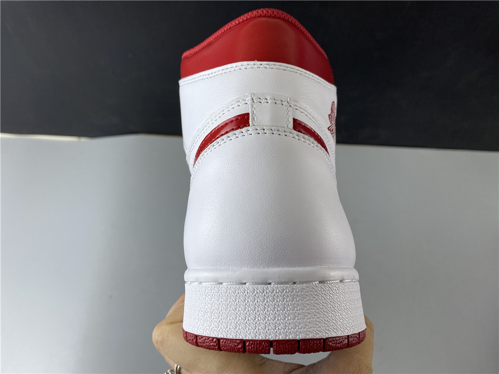 Air Jordan 1 AJ1 WHITE RED 555088-103